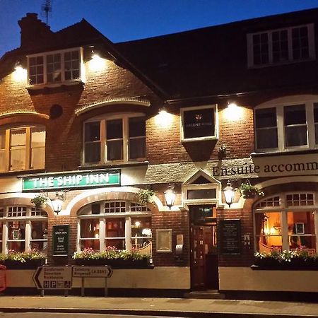The Ship Inn Fordingbridge Kültér fotó